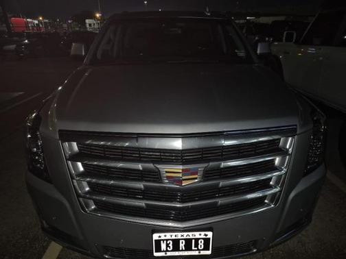 2017 Cadillac Escalade Luxury