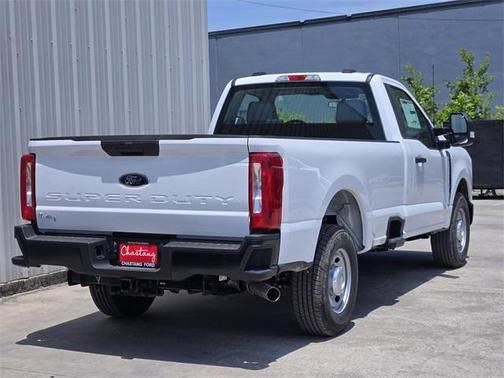 2025 Ford F-250 XL