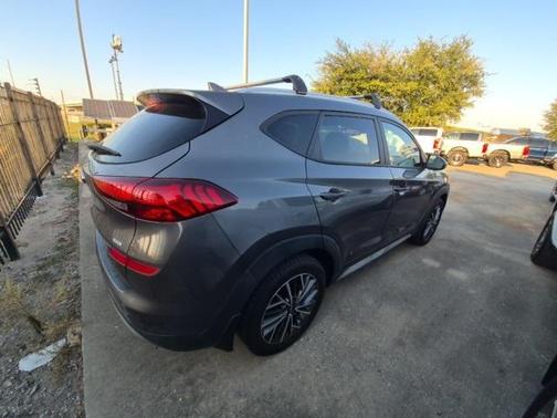 2021 Hyundai TUCSON SEL