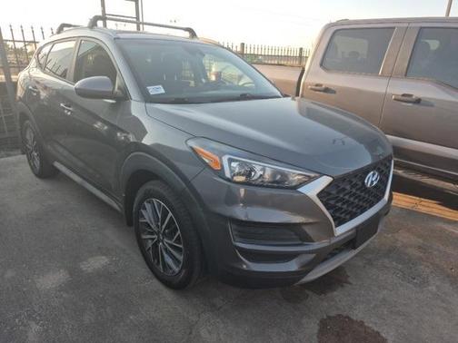 2021 Hyundai TUCSON SEL