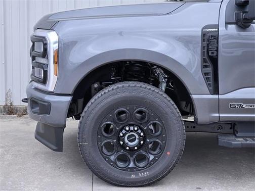 2025 Ford F-350 Lariat Super Duty