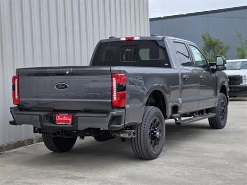 2025 Ford F-350 Lariat Super Duty