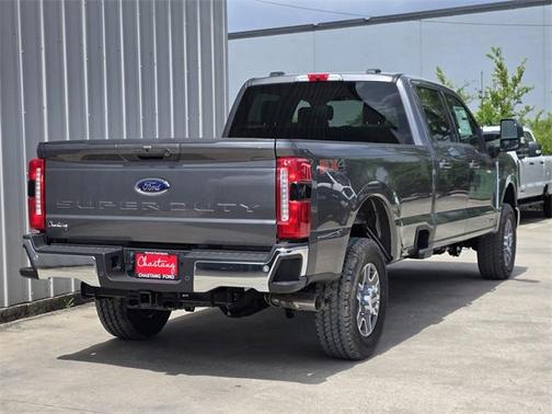 2025 Ford F-350 Lariat Super Duty