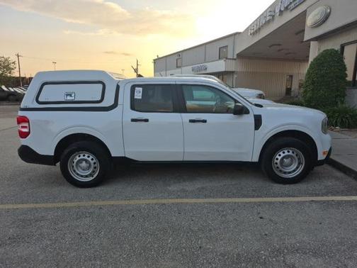 2023 Ford Maverick XL