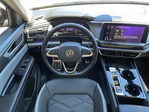 Pure Gray 2026 Volkswagen Atlas 2.0T Peak Edition