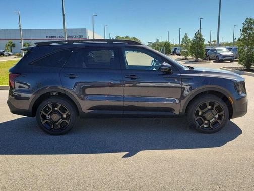 2025 Kia Sorento SX