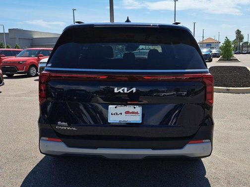 2025 Kia Carnival EX