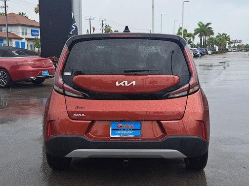 2023 Kia Soul LX
