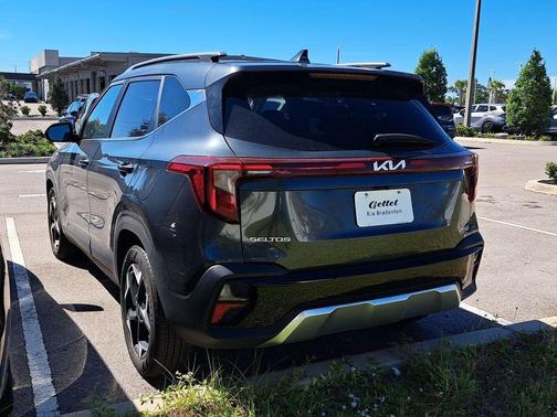 2024 Kia Seltos EX