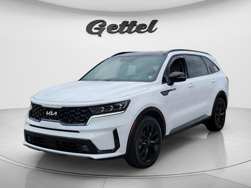 Glacial White Pearl 2023 Kia Sorento SX