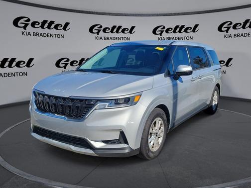 2022 Kia Carnival LXS