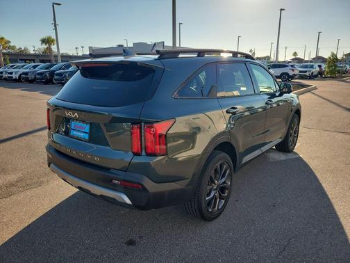 2022 Kia Sorento SX