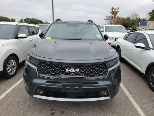 2022 Kia Sorento SX