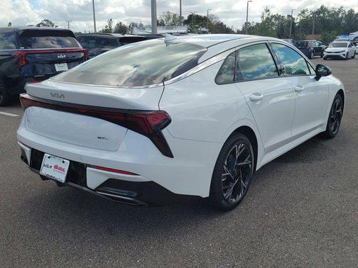 2025 Kia K5 GT-Line