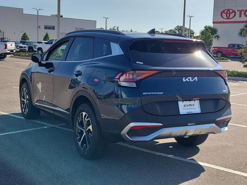 2025 Kia Sportage Hybrid EX