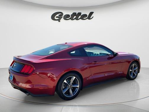 2016 Ford Mustang EcoBoost Premium