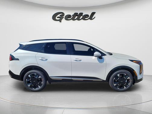 Snow White Pearl 2026 Kia Sportage Hybrid SX-Prestige