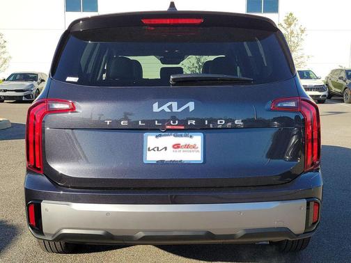 2025 Kia Telluride LX