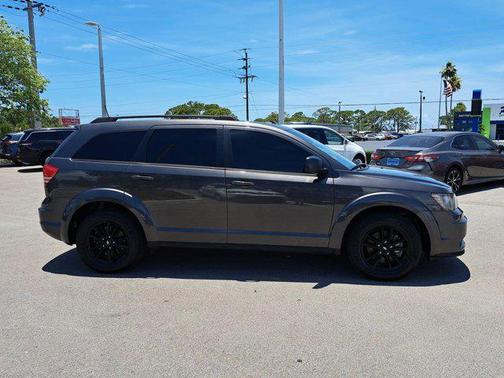 2020 Dodge Journey SE Value