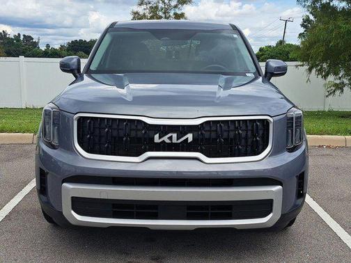 2024 Kia Telluride LX