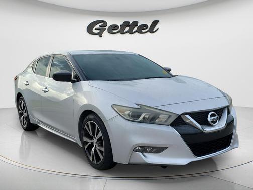 Brilliant Silver 2016 Nissan Maxima 3.5 S