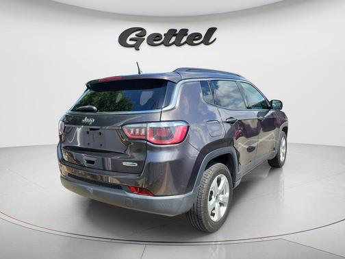 Granite Crystal Metallic Clearcoat 2019 Jeep Compass Latitude