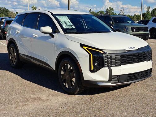 2026 Kia Sportage Hybrid LX