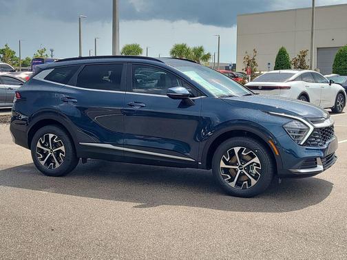2025 Kia Sportage Hybrid EX