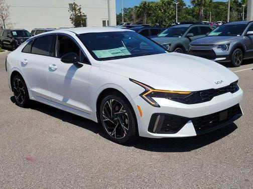 2025 Kia K5 GT-Line