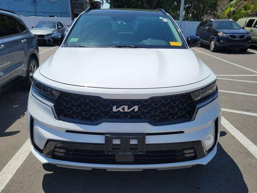 2022 Kia Sorento SX