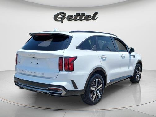 Glacial White Pearl 2022 Kia Sorento S