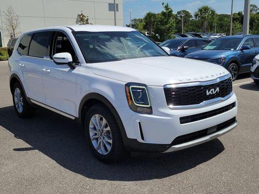 2022 Kia Telluride LX
