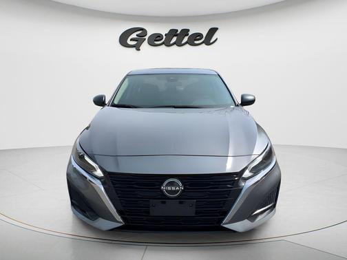 Gun Metallic 2024 Nissan Altima 2.5 SV