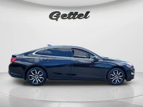 Mosaic Black Metallic 2023 Chevrolet Malibu FWD RS