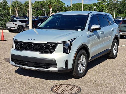 2026 Kia Sorento LX