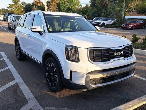 2023 Kia Telluride SX