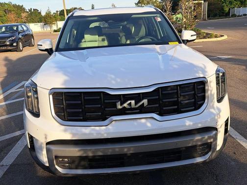2023 Kia Telluride SX