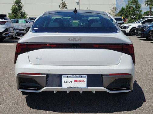 2025 Kia K5 EX