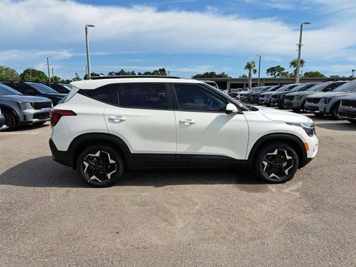 2025 Kia Seltos S