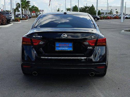 2022 Nissan Altima 2.5 SL