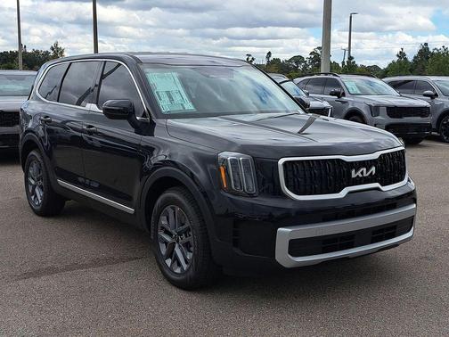 2025 Kia Telluride LX