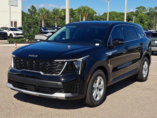 2026 Kia Sorento LX
