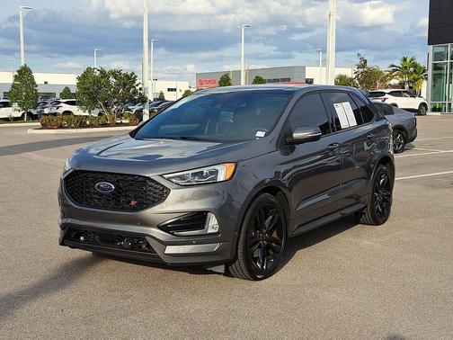 2022 Ford Edge ST