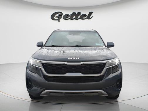Gravity Gray 2023 Kia Seltos S