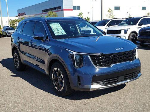 2025 Kia Sorento S