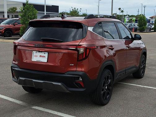 2025 Kia Seltos X-Line