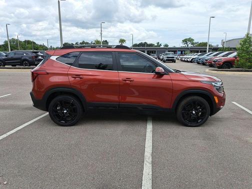 2025 Kia Seltos X-Line