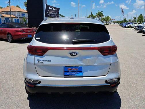 2022 Kia Sportage LX