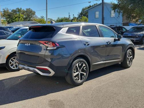 2023 Kia Sportage EX