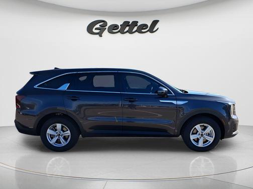 Snow White Pearl 2025 Kia Sportage Hybrid LX